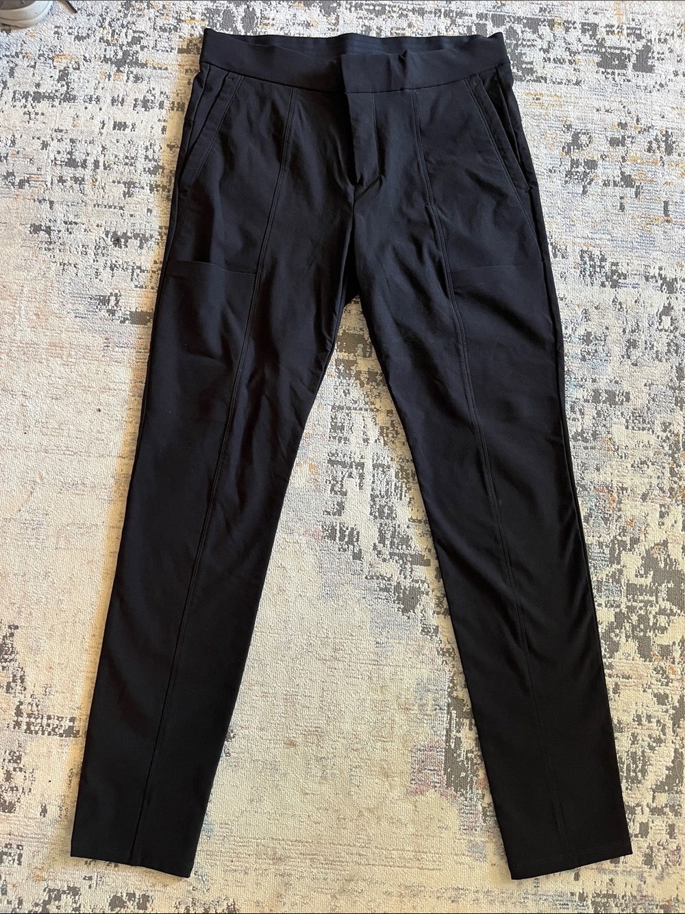 Athleta Black Wander Stash Skinny Pants in Sz. 6